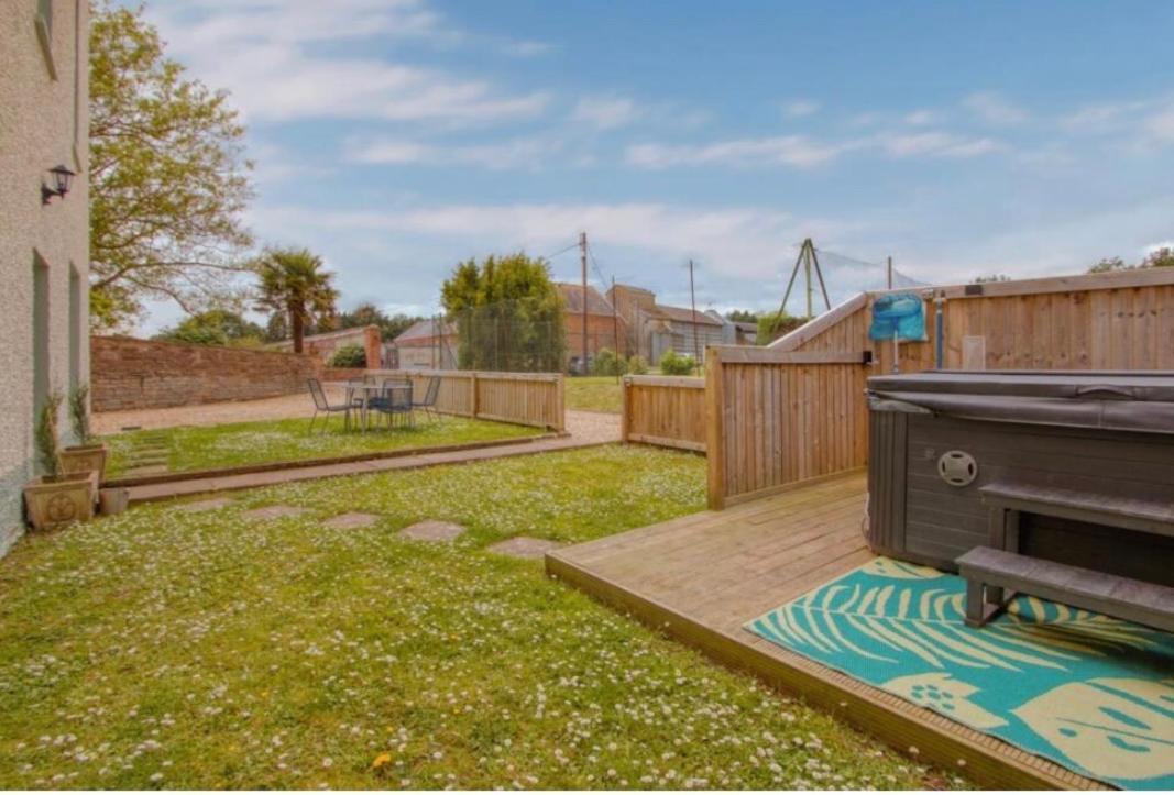 Durston Countryside Annexe, With Hottub, Sleeps Up To 4 아파트 외부 사진